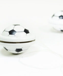 Yo-yo play football